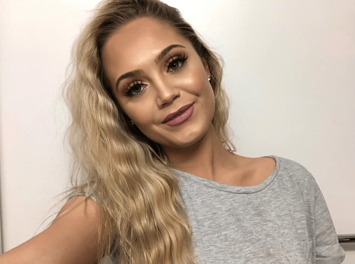 Voici la blonde d'une nouvelle recrue vedette du CH - Page 3 sur 5 ...