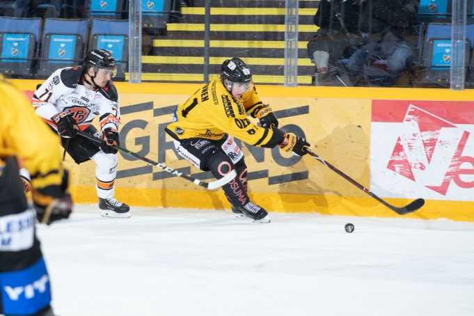 Un jeune espoir des Canadiens a tout qu’un début de saison
