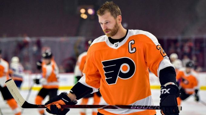 Claude Giroux pourrait être échangé à Montréal dans une transaction à trois équipes